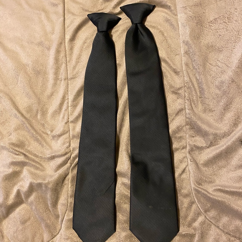 2 clip on ties